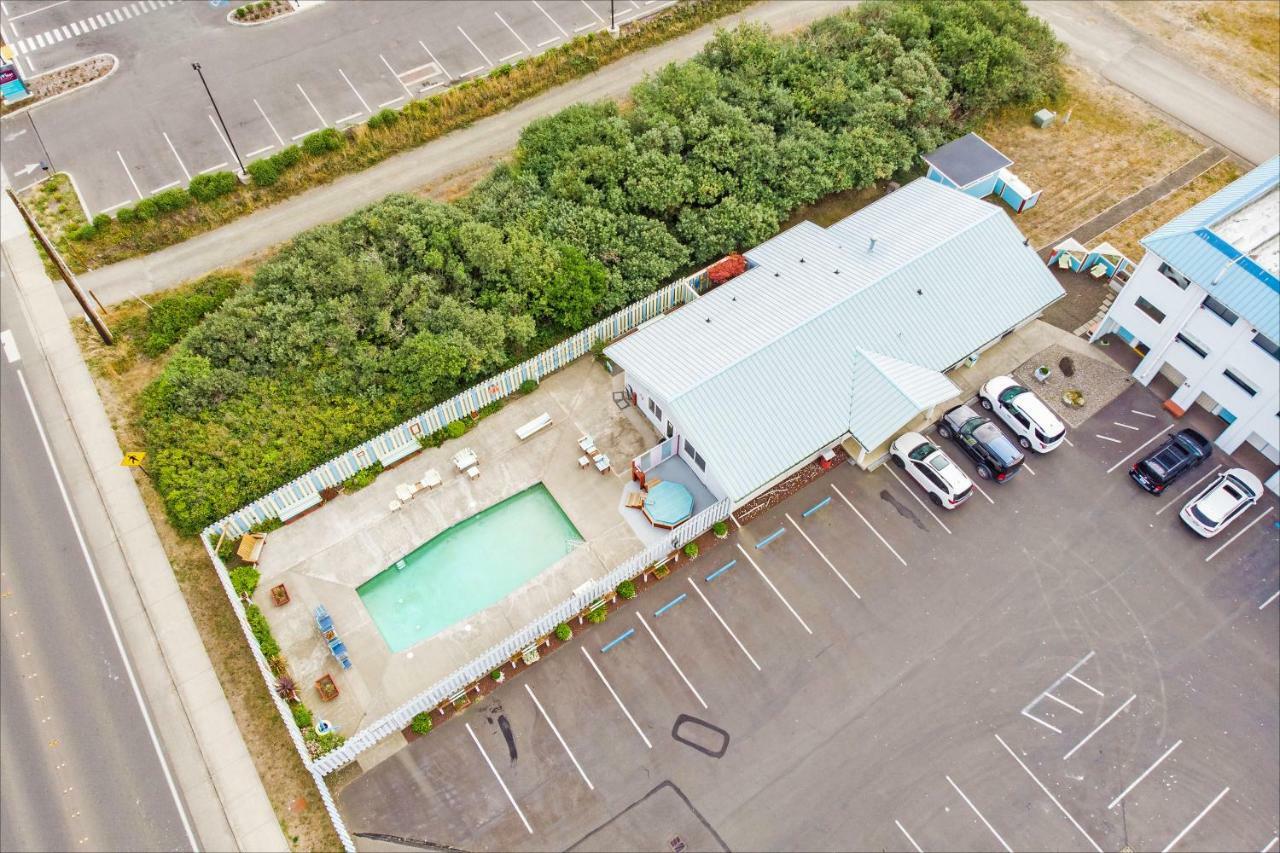 אושן שורס Windjammer Condos מראה חיצוני תמונה